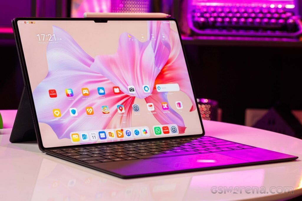 Huawei MatePad Pro 13.2 Tablet - Wi-Fi (with Keyboard) Techwizardhub Huawei MatePad Pro 13.2 Tablet - Wi-Fi (with Keyboard)